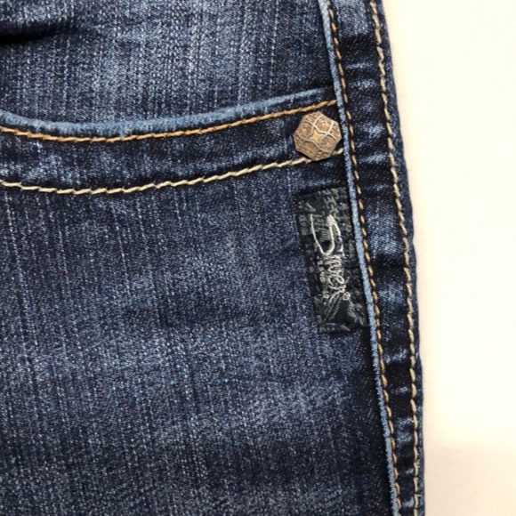 Silver Jeans Boot Cut Relaxed Denim Jeans - Picture 4 of 6